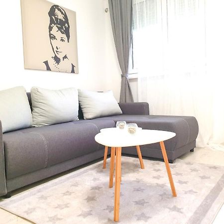 בלגרד Apartment Iskra מראה חיצוני תמונה
